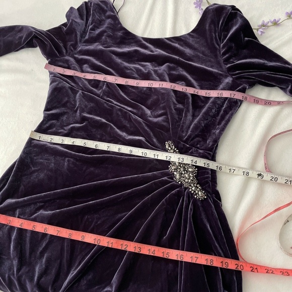 NEW $159 Alex Evenings [SZ 10 ] Side Ruched Velvet Dress in Amethyst‎ - Picture 5 of 12